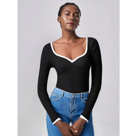 Black Rib Knit Sweetheart Contrast White Trim Long Sleeve Fitted Sweater Top - Picture 7 of 16